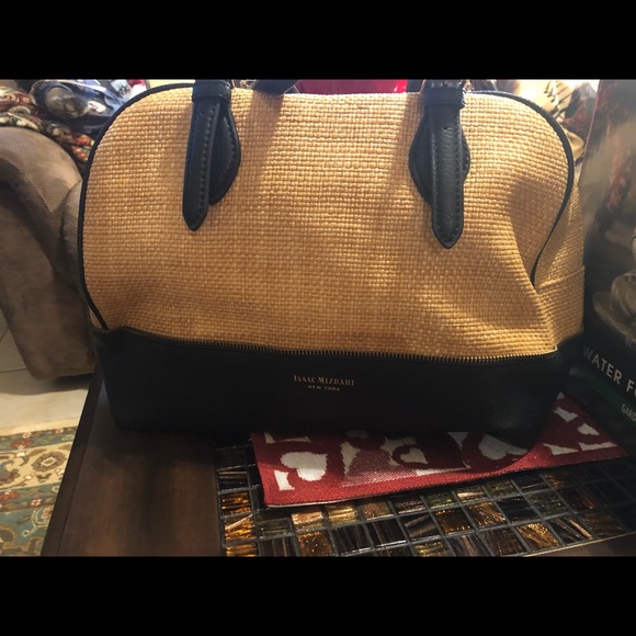 Boots and purses - Picture 7 of 8